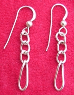 Fetter link earrings